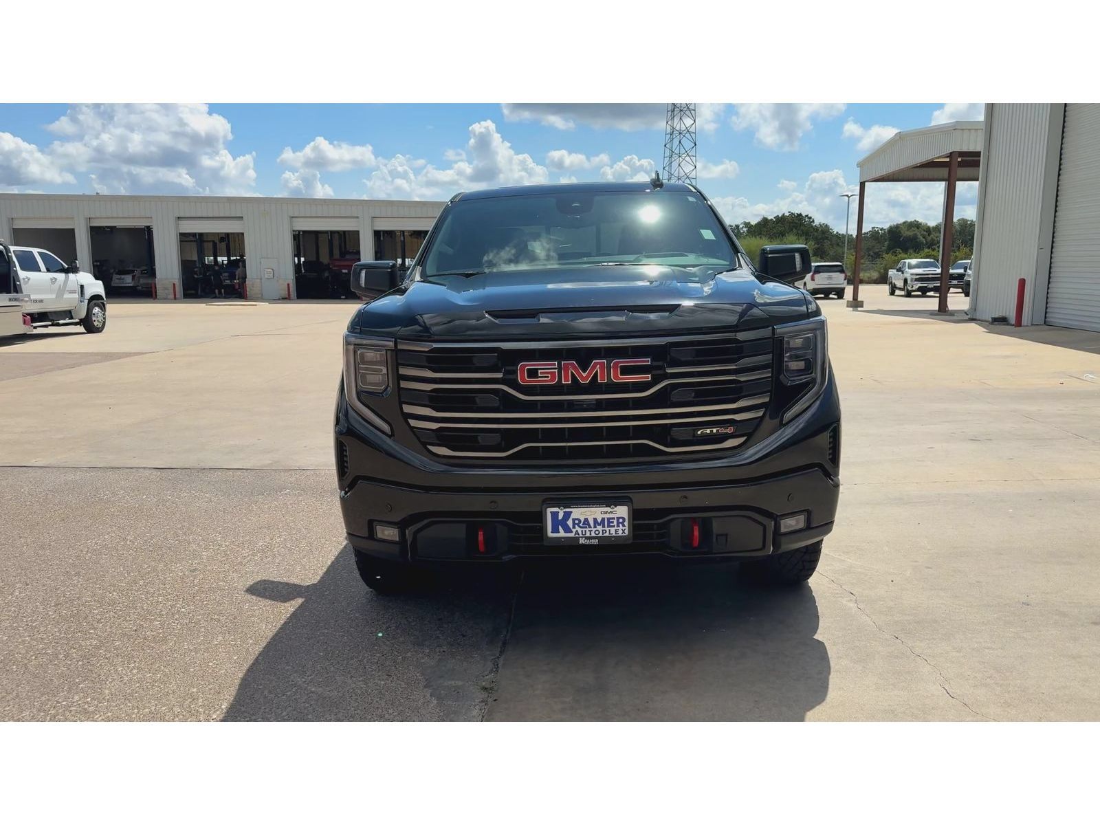Used 2025 GMC Sierra 1500 AT4 w/ AT4 Premium Package AWD/4WD image 3