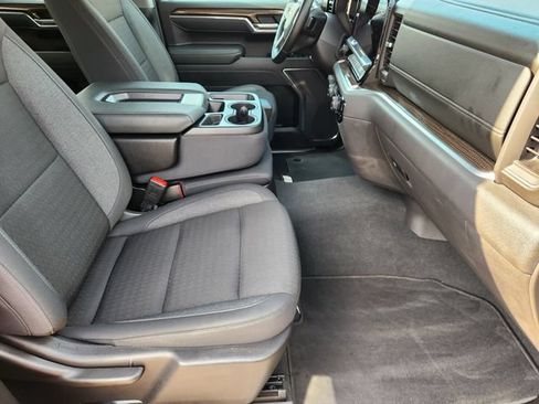 Used 2026 Chevrolet Silverado 1500 LT RWD image 14