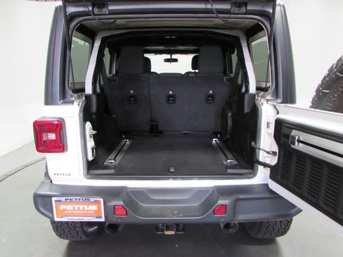 Used 2021 Jeep Wrangler Unlimited Sport AWD/4WD image 11