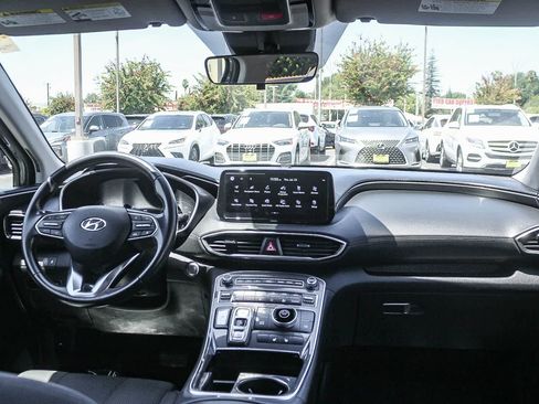Used 2023 Hyundai Santa Fe SEL FWD image 16
