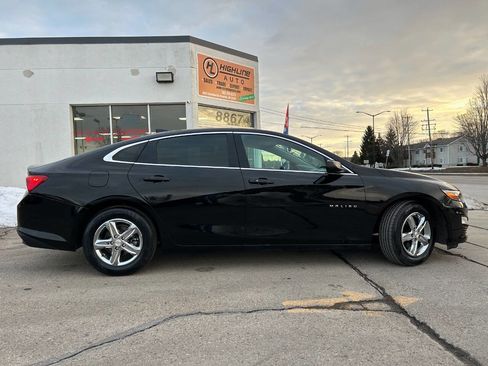 Used 2023 Chevrolet Malibu LT w/ Driver Confidence Package image 3