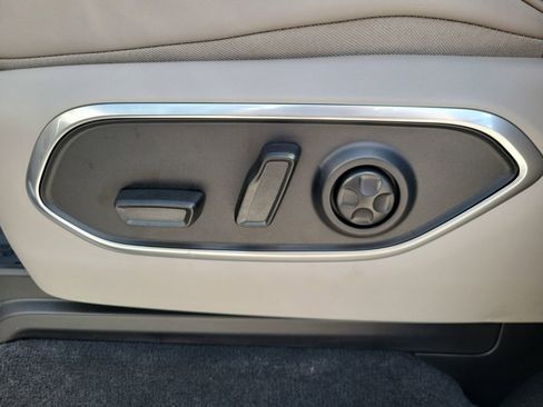 New 2025 Jeep Wagoneer Series III w/ Quick Order Package 25C Super image 19