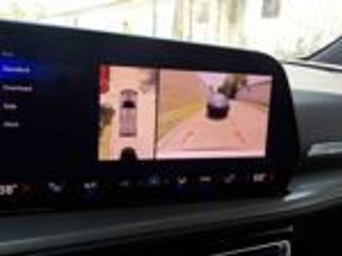 Used 2026 Chevrolet Traverse LT w/ Driver Confidence Package FWD image 12