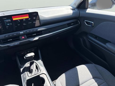 New 2025 Kia K4 EX image 13