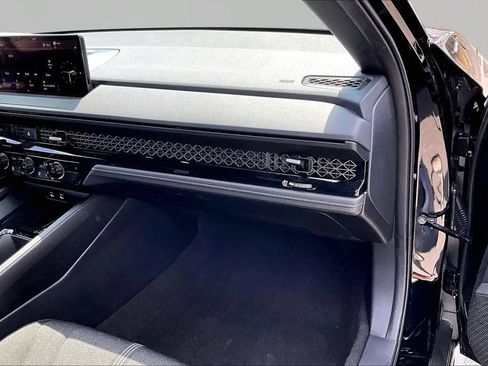 Used 2025 Honda Accord Sport image 18