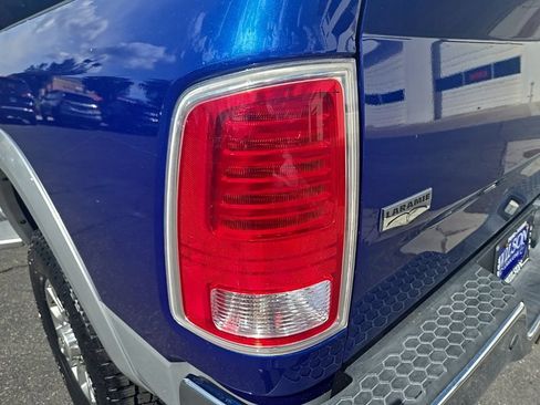 Used 2014 RAM 2500 Laramie w/ Convenience Group AWD/4WD image 35