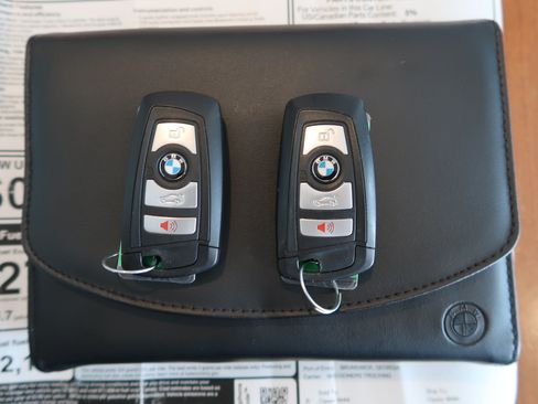 Used 2015 BMW 528i Sedan RWD image 23