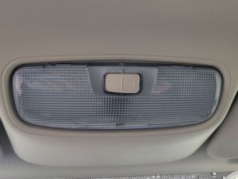 Used 2014 Ford Transit Connect XL FWD image 17