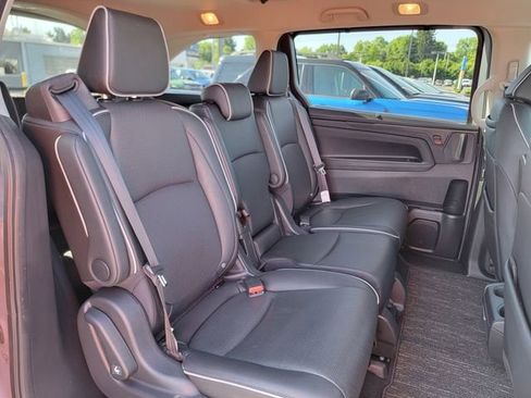 Used 2025 Honda Odyssey Elite image 23