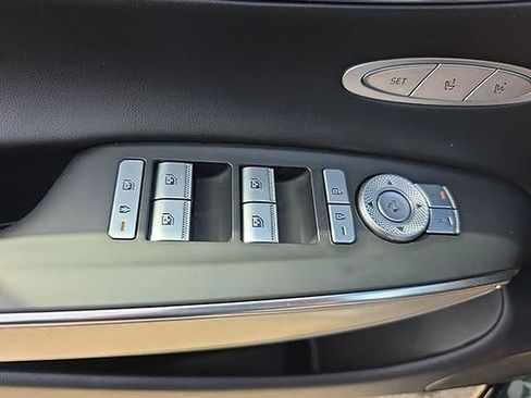 Used 2023 Genesis GV70 2.5T Select w/ Select Package image 58