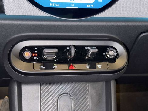 Certified 2025 MINI Cooper S FWD image 18