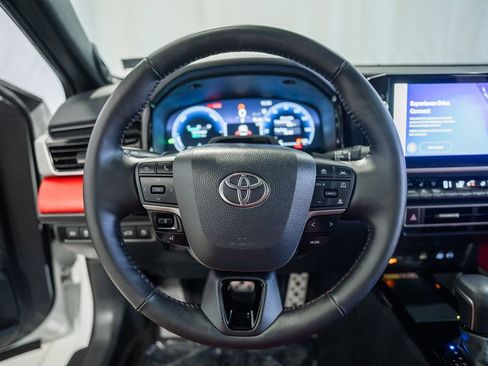 Used 2026 Toyota Camry XSE w/ Premium Plus Package image 29