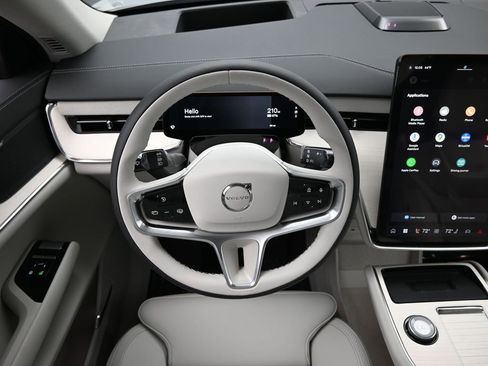 New 2025 Volvo EX90 Ultra image 19