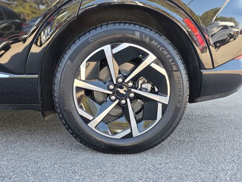 Used 2025 Chevrolet Equinox EV LT image 41