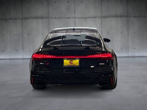 Used 2024 Audi RS 7 Performance AWD/4WD image 4