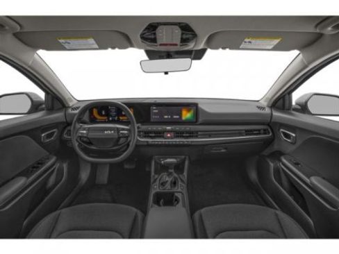Certified 2025 Kia K4 LXS image 11
