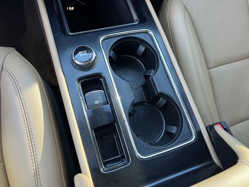 Used 2022 Lincoln Corsair Reserve w/ Elements Package image 49