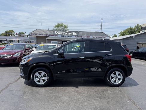 Used 2019 Chevrolet Trax LT w/ LT Convenience Package AWD/4WD image 5