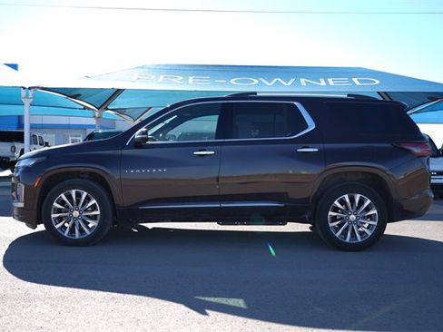 Used 2023 Chevrolet Traverse Premier w/ LPO, Floor Liner Package image 4