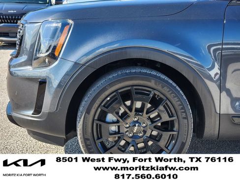 Used 2022 Kia Telluride SX w/ SX Prestige Package AWD/4WD image 8