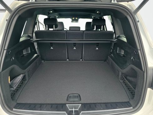 New 2026 Mercedes-Benz GLB 250 4MATIC image 12