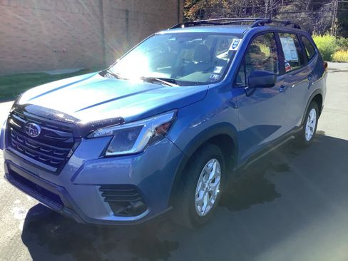 Used 2022 Subaru Forester image 2