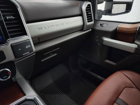 Used 2022 Ford F250 King Ranch w/ Tremor Off-Road Package image 13