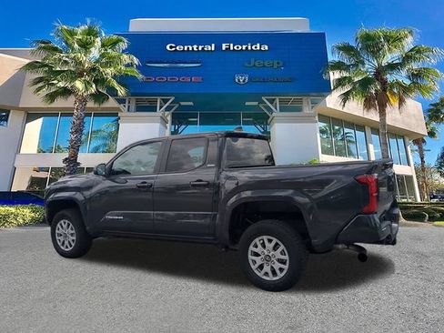 Used 2024 Toyota Tacoma SR5 RWD image 7