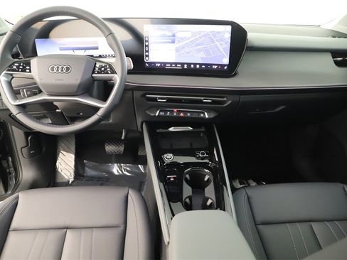 New 2026 Audi Q3 quattro 2.0T image 18