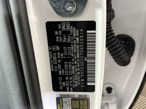 New 2025 Kia EV6 Wind image 36