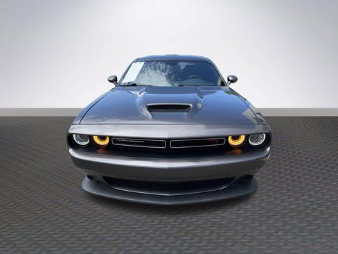 Used 2023 Dodge Challenger R/T RWD image 2