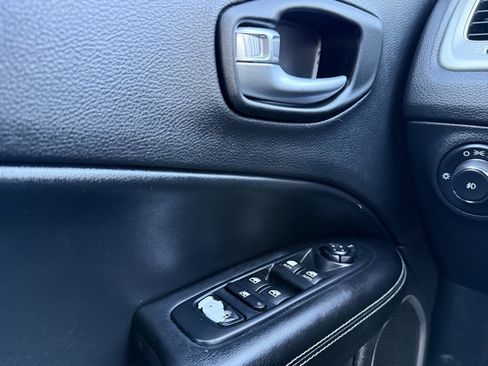 Used 2021 Jeep Compass 80th Special Edition image 12