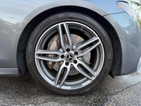 Used 2018 Mercedes-Benz E 300 image 13