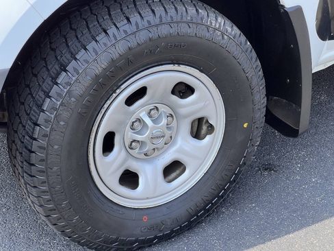 Used 2019 Nissan Frontier S RWD image 9