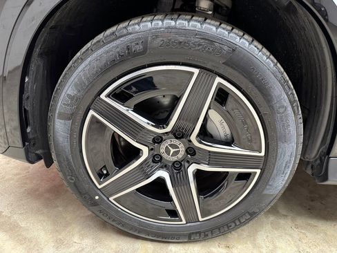 Certified 2025 Mercedes-Benz GLC 300 4MATIC image 29