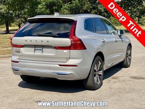 Used 2023 Volvo XC60 T8 Plus image 7
