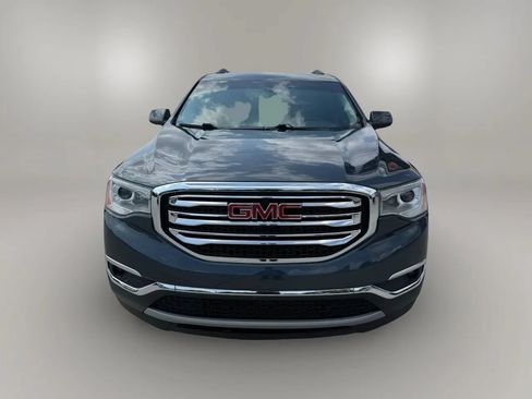Used 2019 GMC Acadia SLT w/ LPO, Floor Liner Package FWD image 2