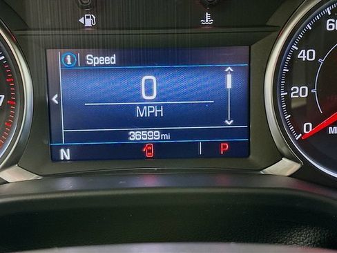 Used 2023 GMC Acadia SLE w/ Driver Convenience Package AWD/4WD image 12