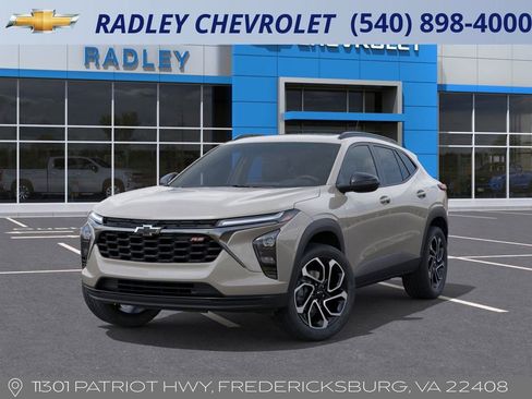 New 2026 Chevrolet Trax RS w/ Sunroof Package image 6