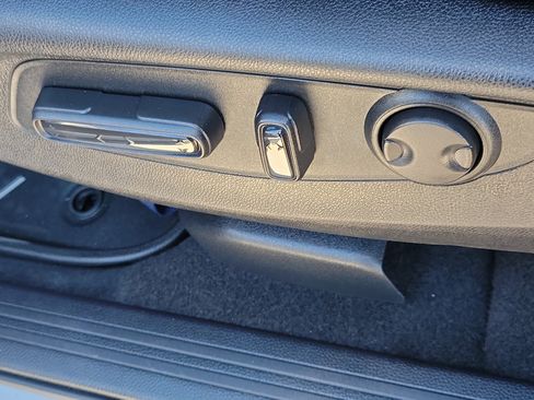 Used 2025 Honda CR-V EX-L image 22