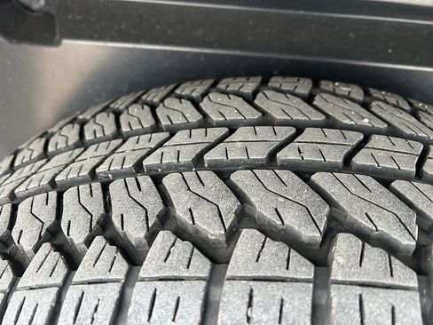 Used 2012 RAM 1500 Laramie image 10