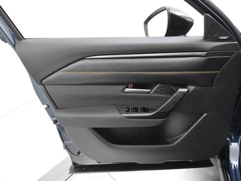New 2026 MAZDA CX-50 AWD 2.5 S w/ Weather Package image 32