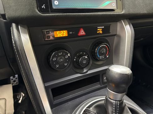 Used 2020 Toyota 86 image 18