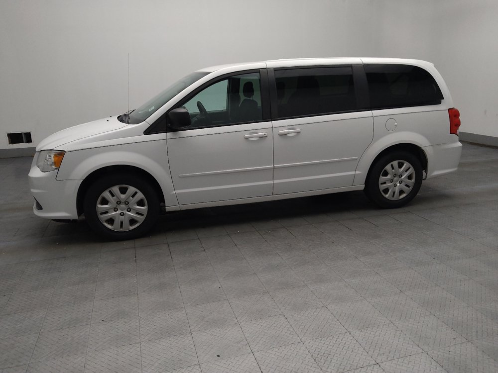 Used 2017 Dodge Grand Caravan SE w/ Power Window Group FWD image 2