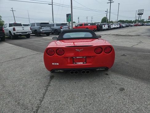 Used 2006 Chevrolet Corvette Convertible w/ Preferred Equipment Group RWD image 7