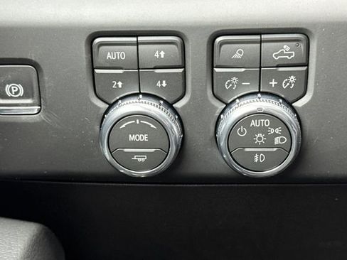 New 2026 GMC Sierra 2500 Denali w/ Denali Reserve Package image 31