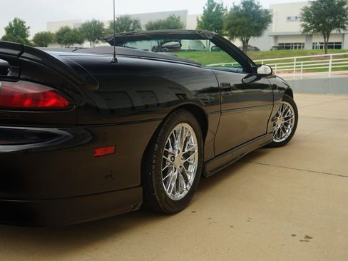 Used 1997 Chevrolet Camaro Z28 w/ Preferred Equipment Group 2 image 32