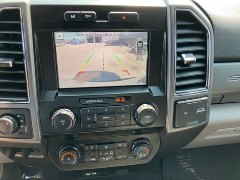 Used 2019 Ford F350 XLT w/ XLT Premium Package AWD/4WD image 9