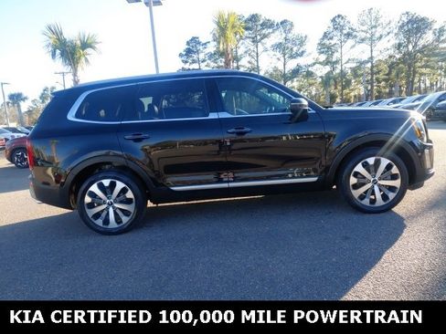 Certified 2022 Kia Telluride S image 4