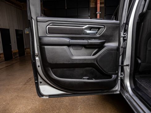 Used 2025 RAM 1500 Lone Star image 38